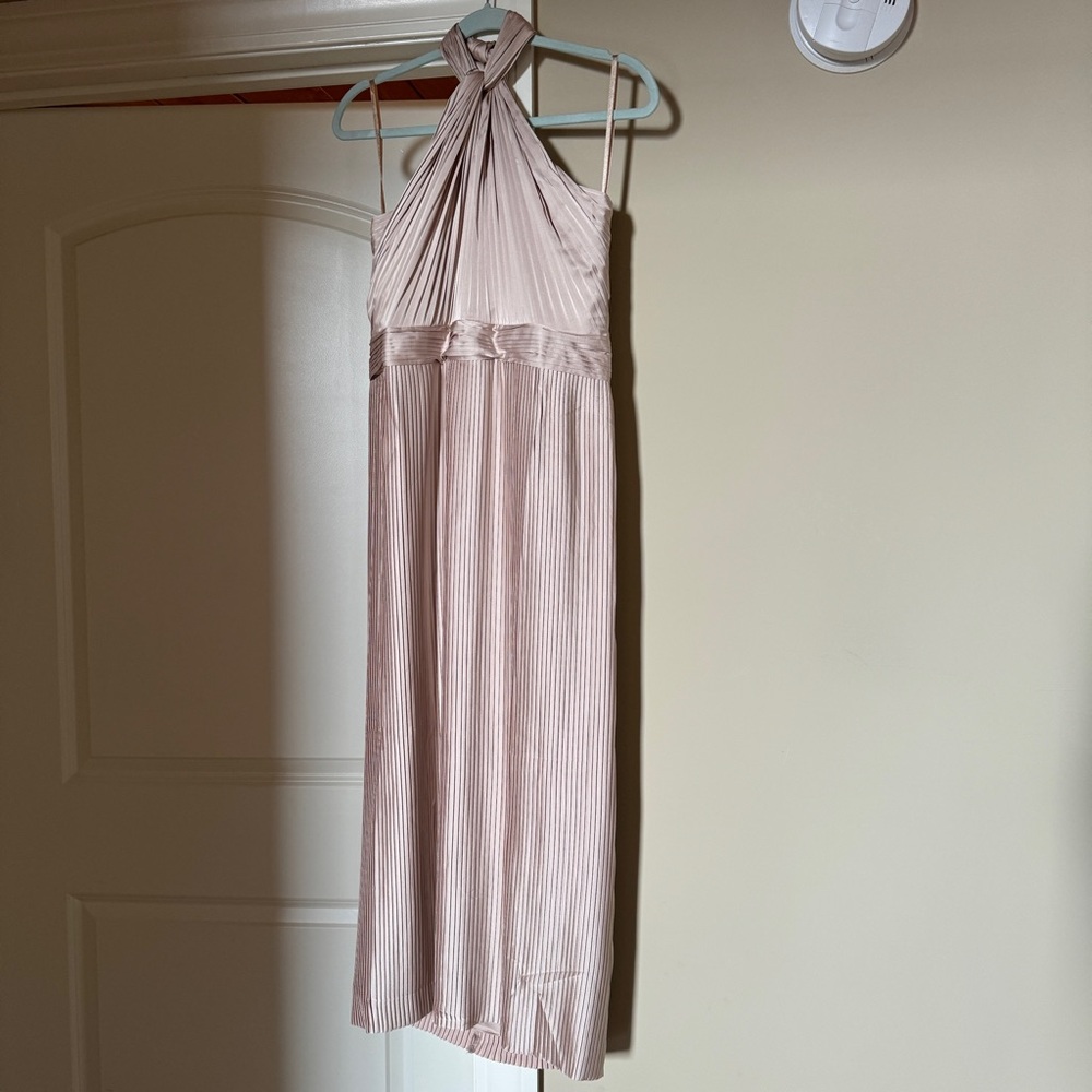 NWT Esther & Co. Luxe Galilee Dress - Picture 6 of 9